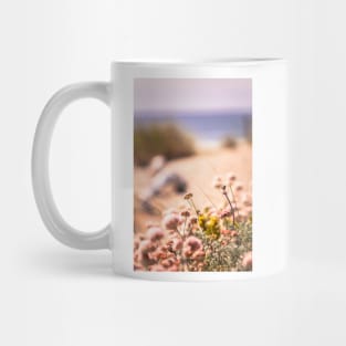 Pretty dune flowers Mug